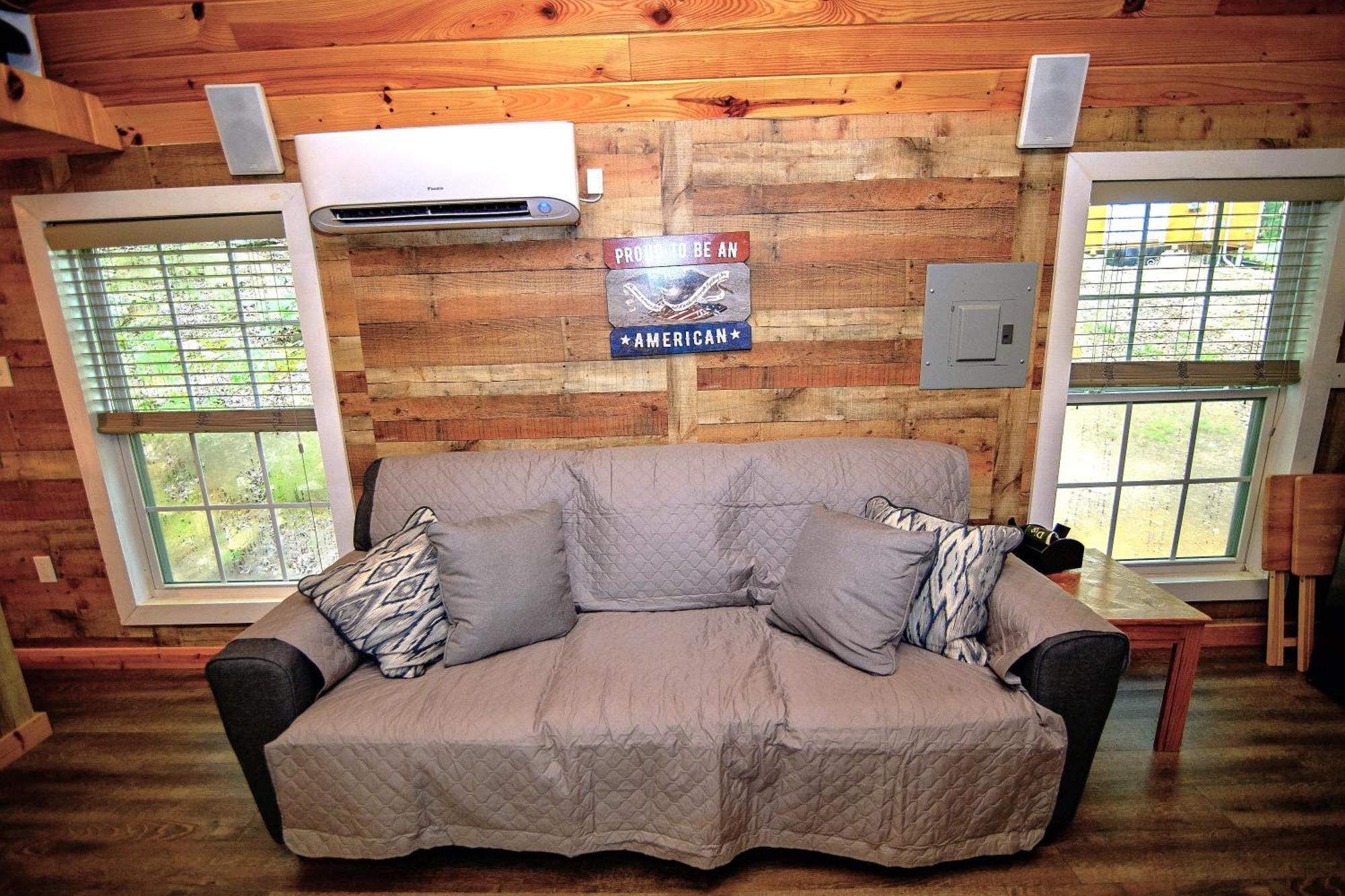 The Americana - Parker Creek Bend Cabins 默弗里斯伯勒 外观 照片