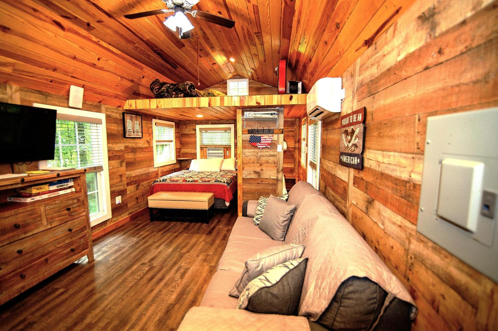 The Americana - Parker Creek Bend Cabins 默弗里斯伯勒 外观 照片